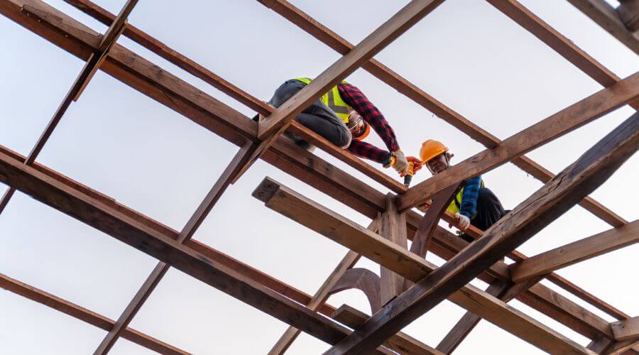 Professional residential roofers in Montrose, CA